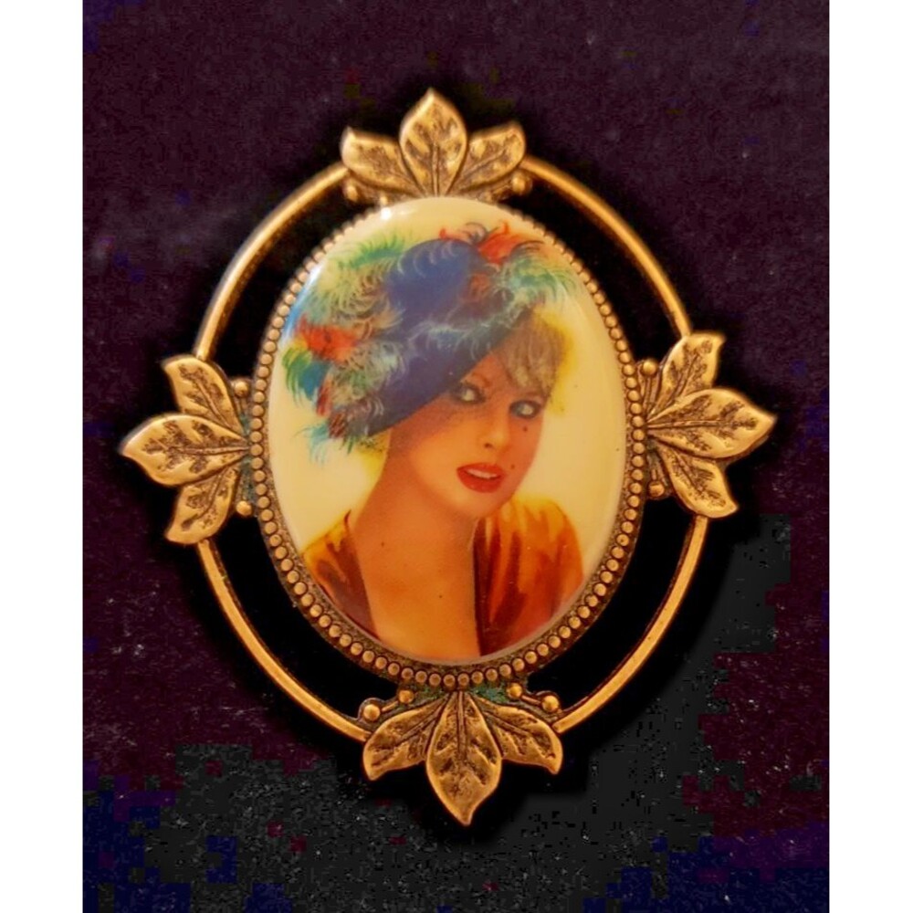 Whimsical, Classy -  Gold Tone Vintage Victorian Lady Cameo Brooch and Pendant